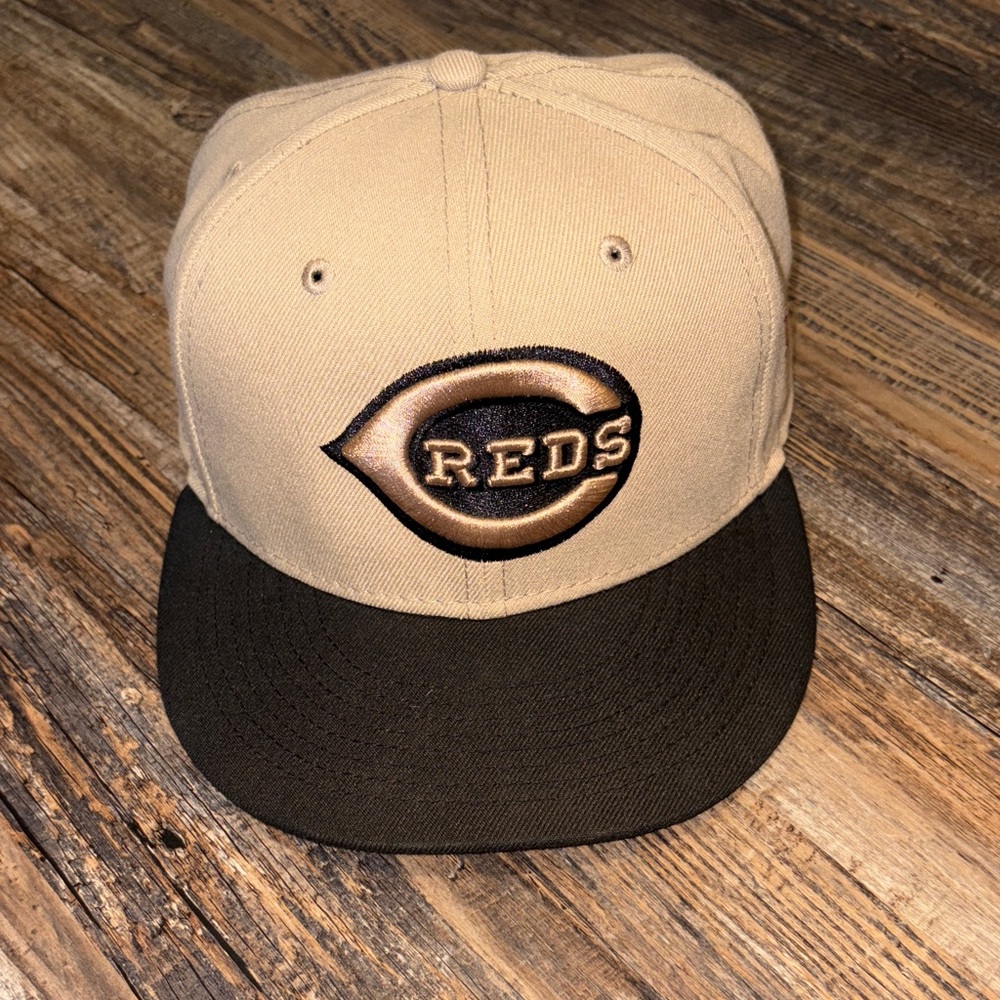 9fifty Beige and Black Cap